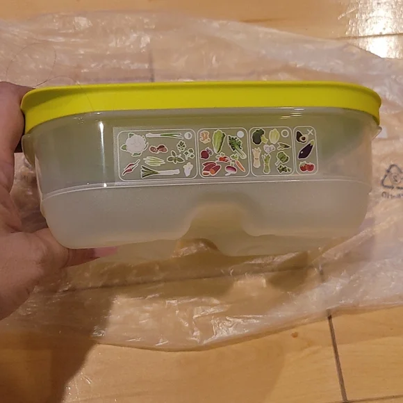 Tupperware Fridgesmart Small New - Picture 5 of 9
